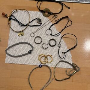 Assorted set of bracelets and rings - Gold, Silver, Black